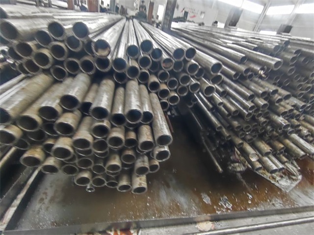 衡阳大口径精密无缝钢管现货